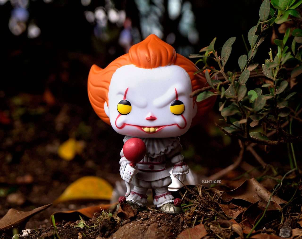 Pennywise With Balloon Pop! Vinyl