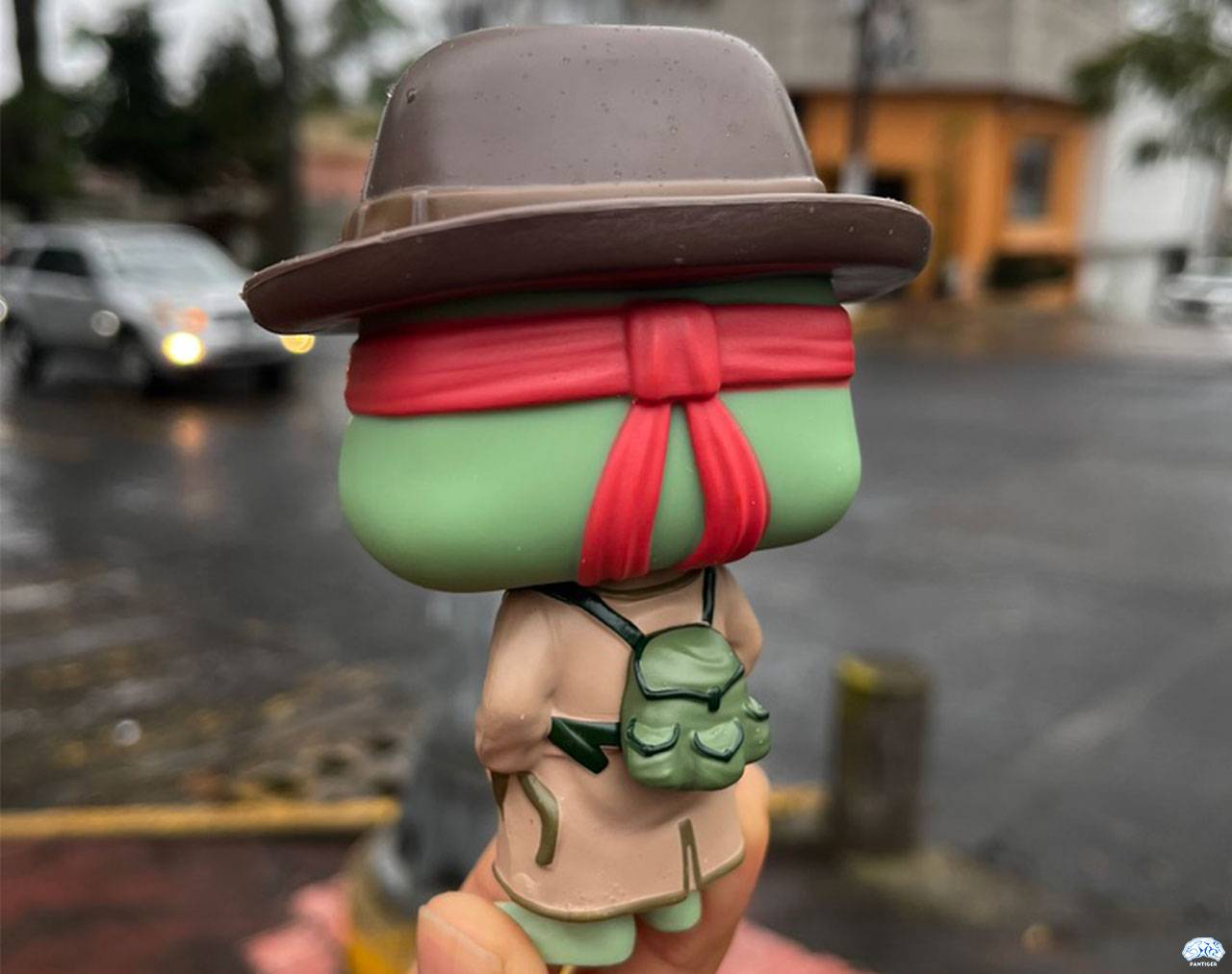 Raphael with Raincoat - Teenage Mutant Ninja Turtles Pop! Vinyl