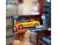 Brian's Toyota Supra (Orange) Escala 1:32 - Fast and Furious - Die-Cast Jada Toys